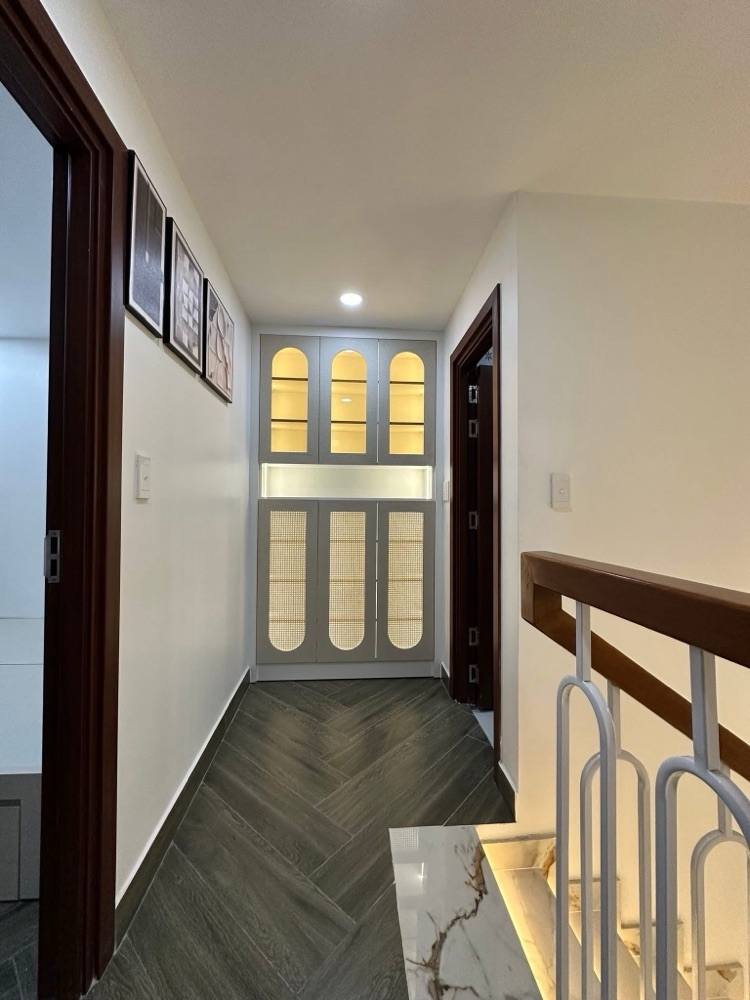 Bán nhà shr - full nội thất -2pn giá rẻ