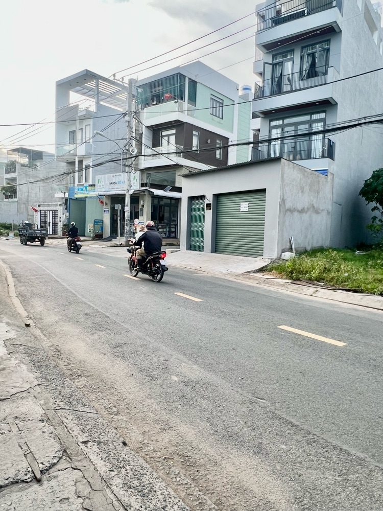 Mua Bán Nhà riêng Phường Long Trường 67.8m2 Giá 3,8 tỷ VND