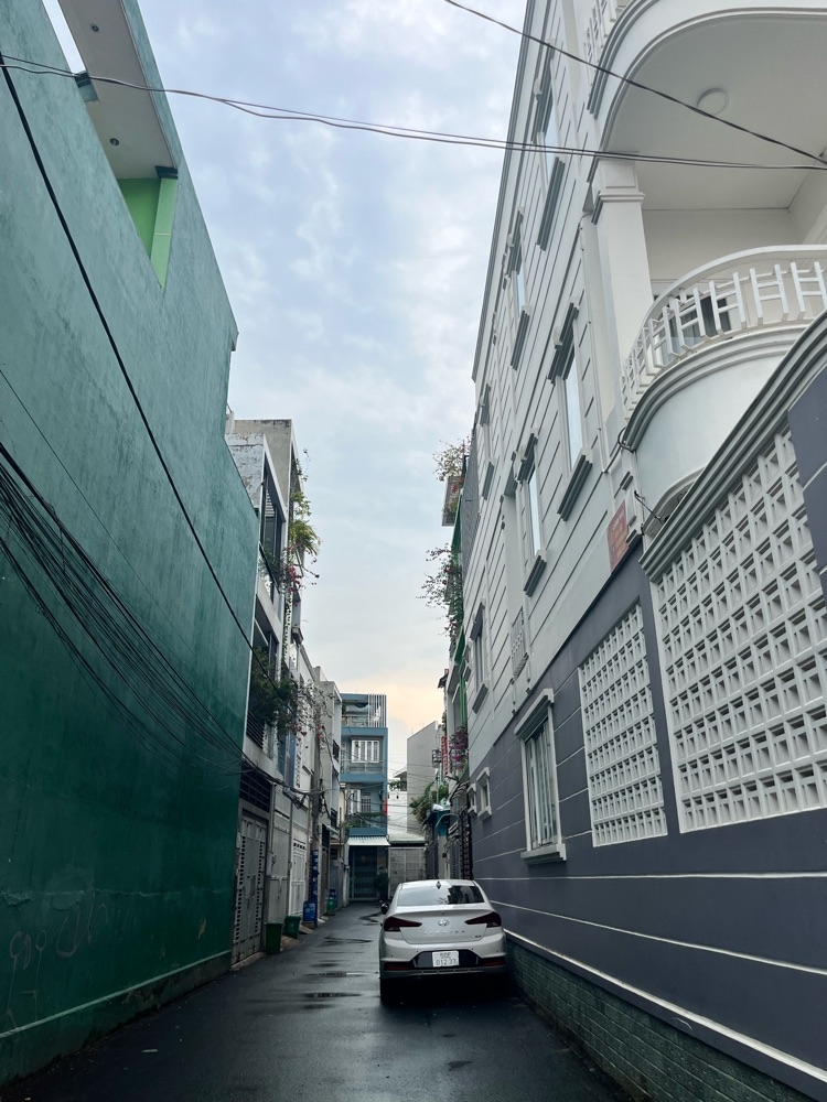 Mua Bán Đất nền Đường Đỗ Xuân Hợp 56m2 Giá 5 tỷ VND