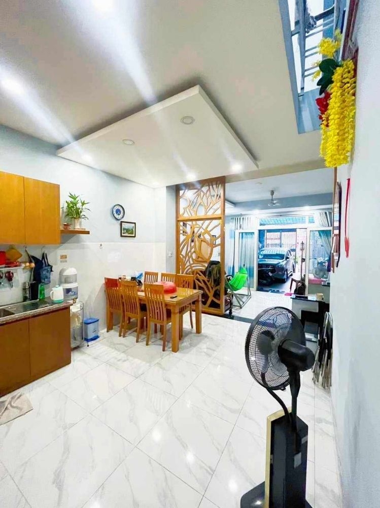 Mua Bán Nhà riêng Đường Lê Văn Thịnh 105m2 Giá 9 tỷ VND