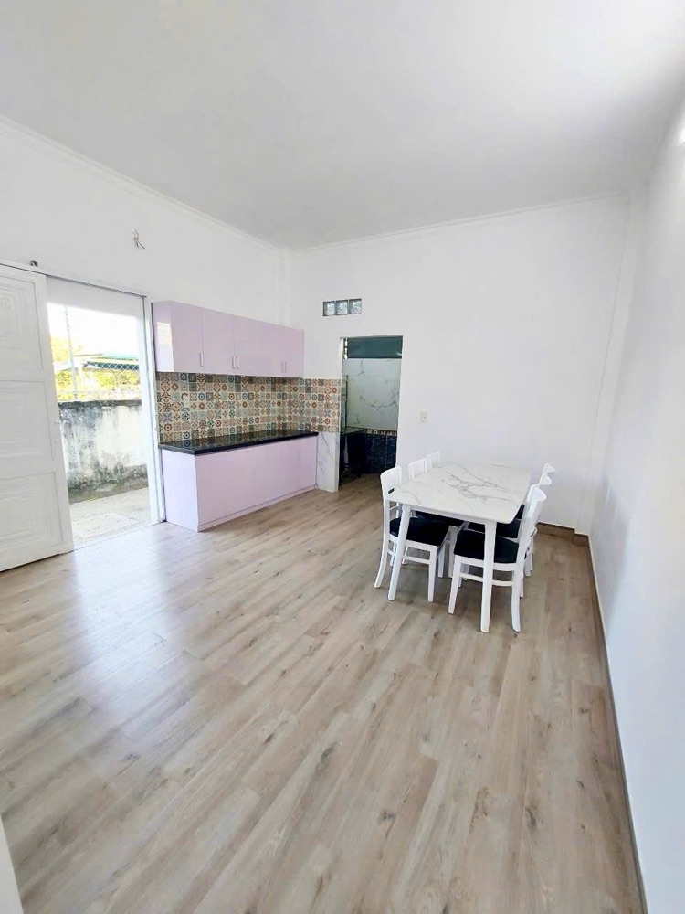 Mua Bán Nhà phố Huyện Nhà Bè 64m2 Giá 4,86 tỷ VND