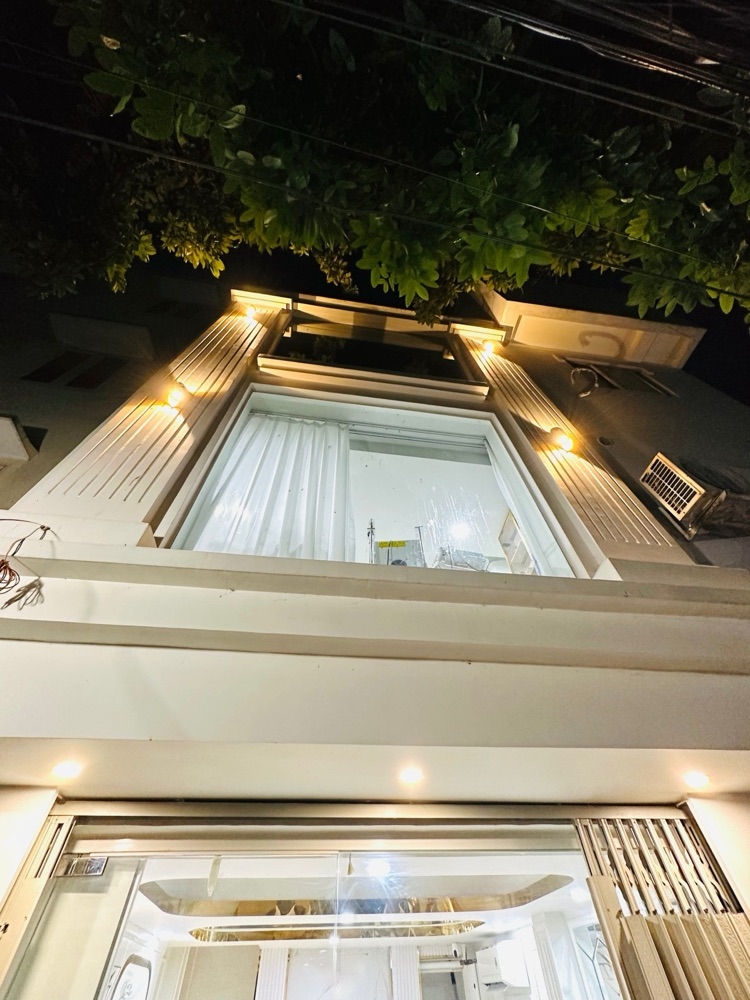 Mua Bán Nhà riêng Quận 1 22m2 Giá 5,7 tỷ VND