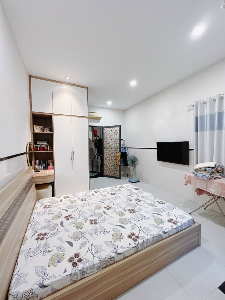 Mua Bán Nhà riêng Quận 4 36m2 Giá 4,8 tỷ VND