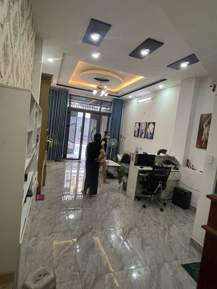 Mua Bán Nhà phố Đường Phan Huy Ích 60m2 Giá 8,7 tỷ VND