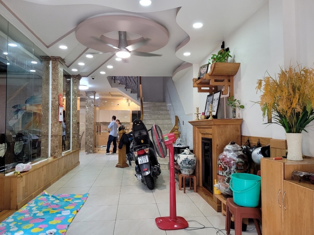 Mua Bán Biệt thự Đường Cách Mạng Tháng 8 112m2 Giá 27,5 tỷ VND