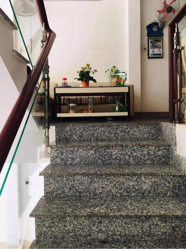 Mua Bán Nhà phố Quận 2 (Thành phố Thủ Đức) 71m2 Giá 7,4 tỷ VND