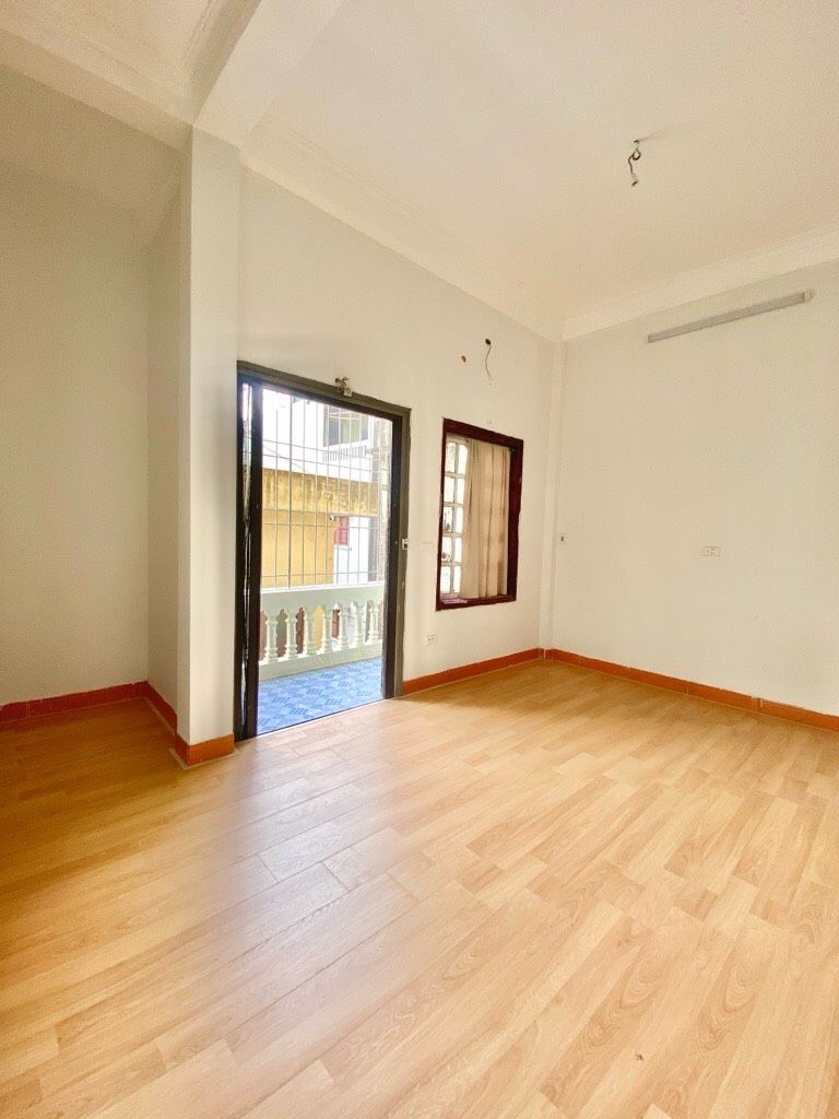 Mua Bán Nhà riêng Phường Hà Cầu 24m2 Giá 2,9 tỷ VND