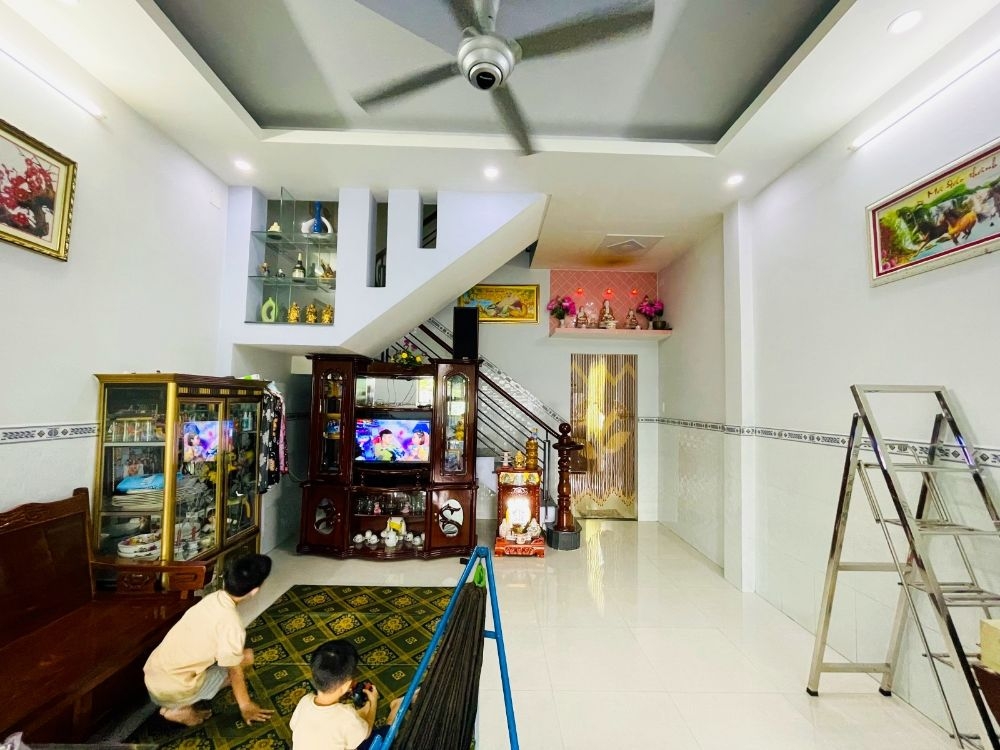 Mua Bán Nhà riêng Đường Ngô Chí Quốc 97m2 Giá 3,3 tỷ VND