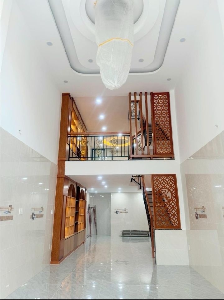 Mua Bán Nhà riêng Đường Hương Lộ 2 68m2 Giá 6 tỷ VND