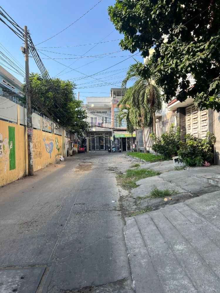 Mua Bán Nhà riêng Quận 7 100m2