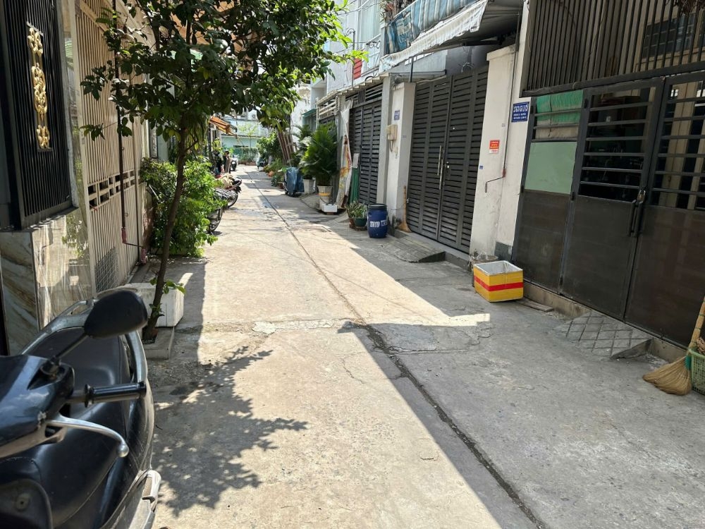 Mua Bán Nhà riêng Phường Bình Trị Đông A 44m2 Giá 4,15 tỷ VND