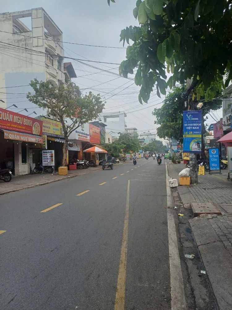 Mua Bán Nhà riêng Phường Bình Thuận 105m2 Giá 6,3 tỷ VND