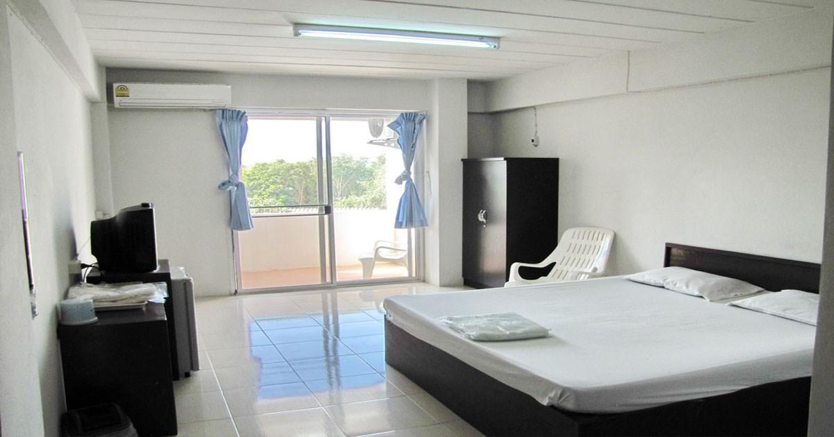 Tiết kiệm được 100 triệu, vợ chồng trẻ mạnh dạn mua chung cư giá rẻ ở xa trung tâm Hà Nội, sau 3 năm vừa trả hết nợ lại còn có nhà ở an yên