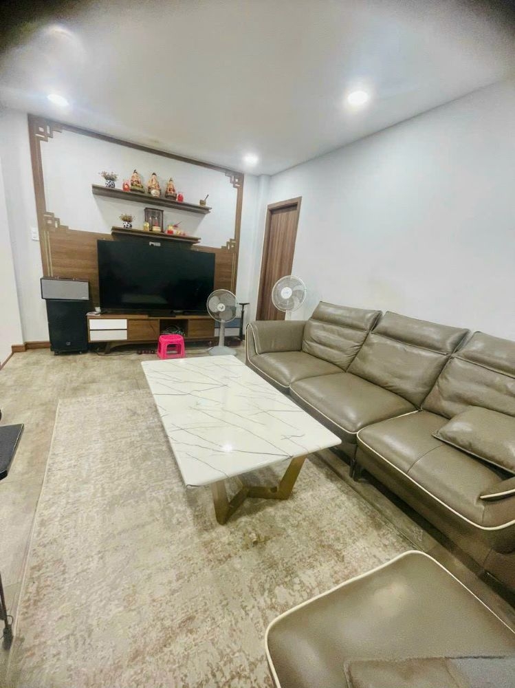 Mua Bán Nhà riêng Quận 7 76m2 Giá 4,45 tỷ VND