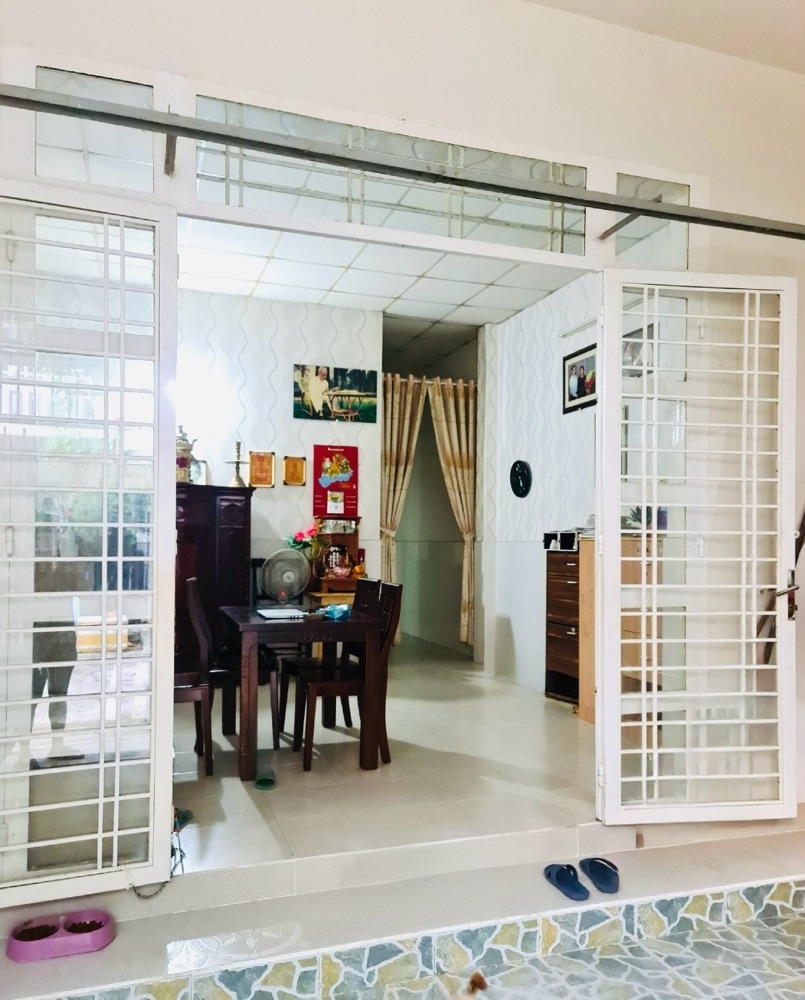 Mua Bán Nhà phố Quận 2 (Thành phố Thủ Đức) 100m2 Giá 10 tỷ VND