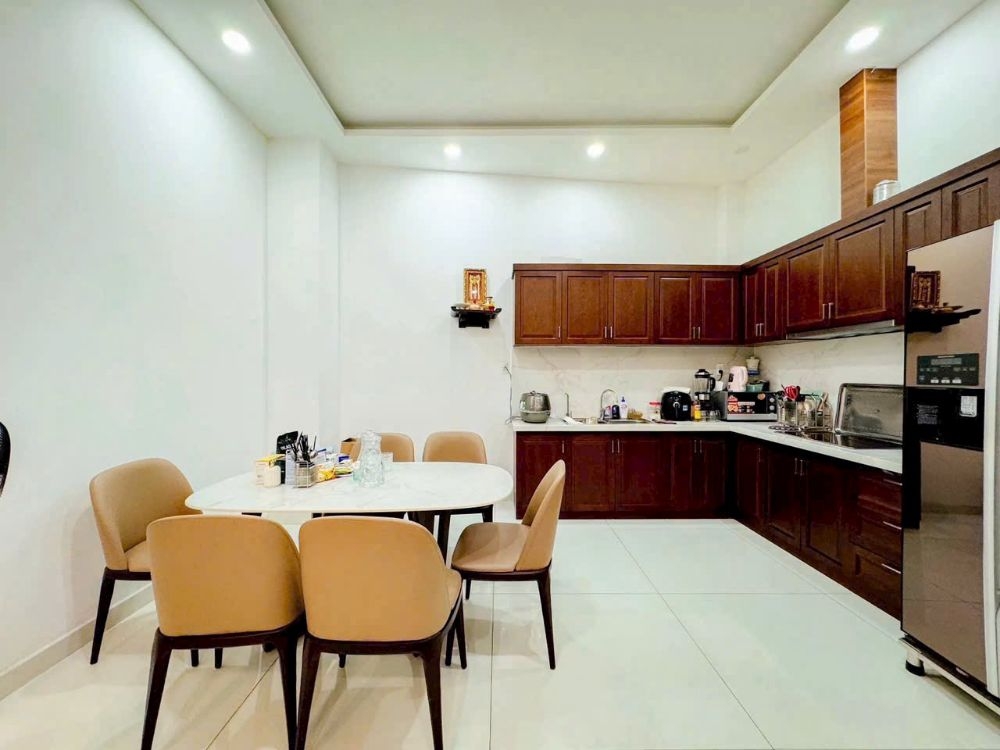 Mua Bán Nhà riêng Quận 7 60m2 Giá 8,4 tỷ VND