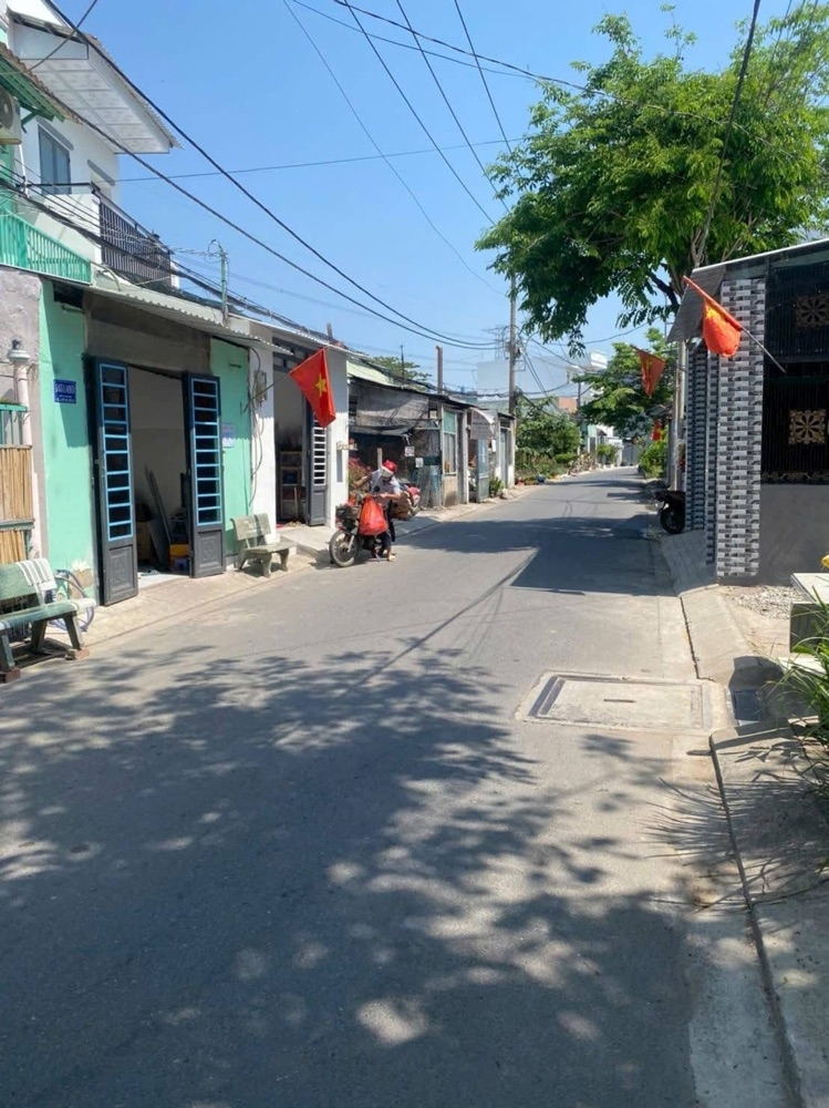 Mua Bán Đất nền Huyện Nhà Bè 100m2 Giá 4,48 tỷ VND