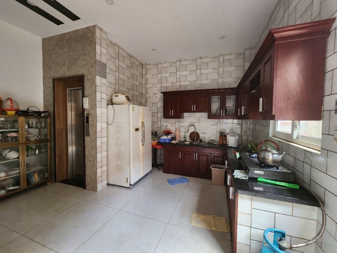 Mua Bán Nhà phố Xã Phong Phú 120m2 Giá 11 tỷ VND