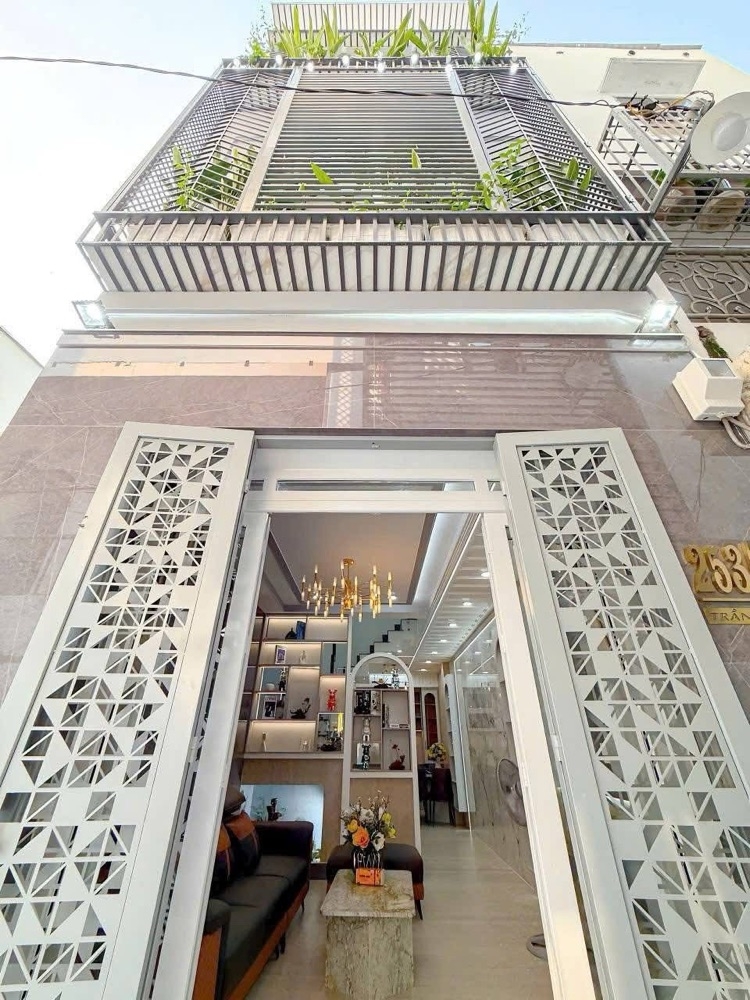 Mua Bán Nhà phố Đường Trần Xuân Soạn 39m2 Giá 6,9 tỷ VND