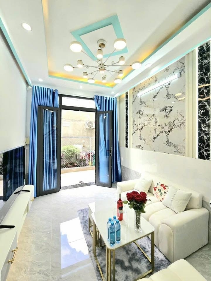 Mua Bán Nhà phố Huyện Nhà Bè 36m2 Giá 2,79 tỷ VND