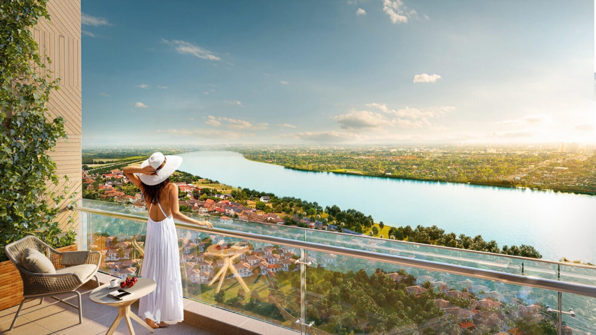 The Beverly Solari Tong Quan 2 De Capella