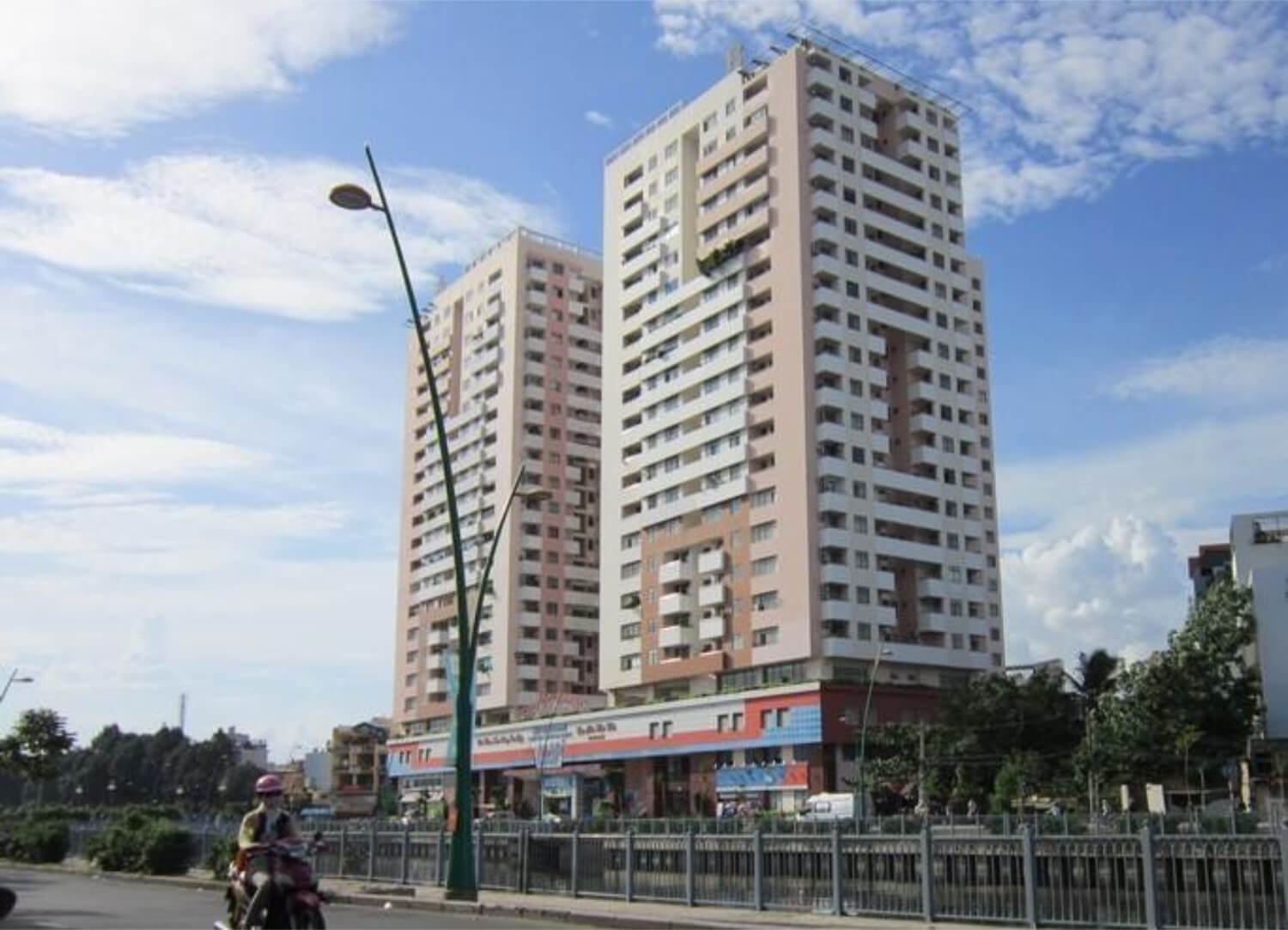 Screc Tower phối cảnh
Screc Tower phối cảnh