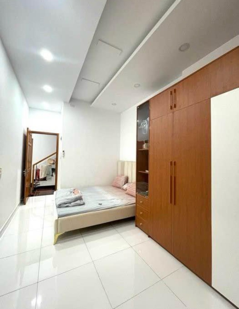 Mua Bán Nhà riêng Phường Phú Hữu 52m2 Giá 3,8 tỷ VND