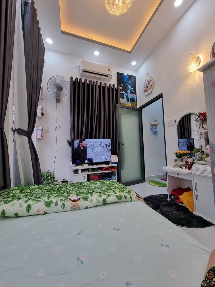 Mua Bán Nhà riêng Quận 4 35m2 Giá 4,2 tỷ VND