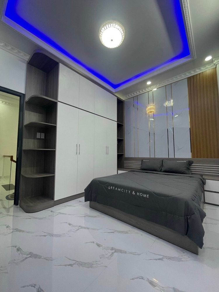 Mua Bán Nhà phố Đường Huỳnh Tấn Phát 105m2 Giá 6,25 tỷ VND